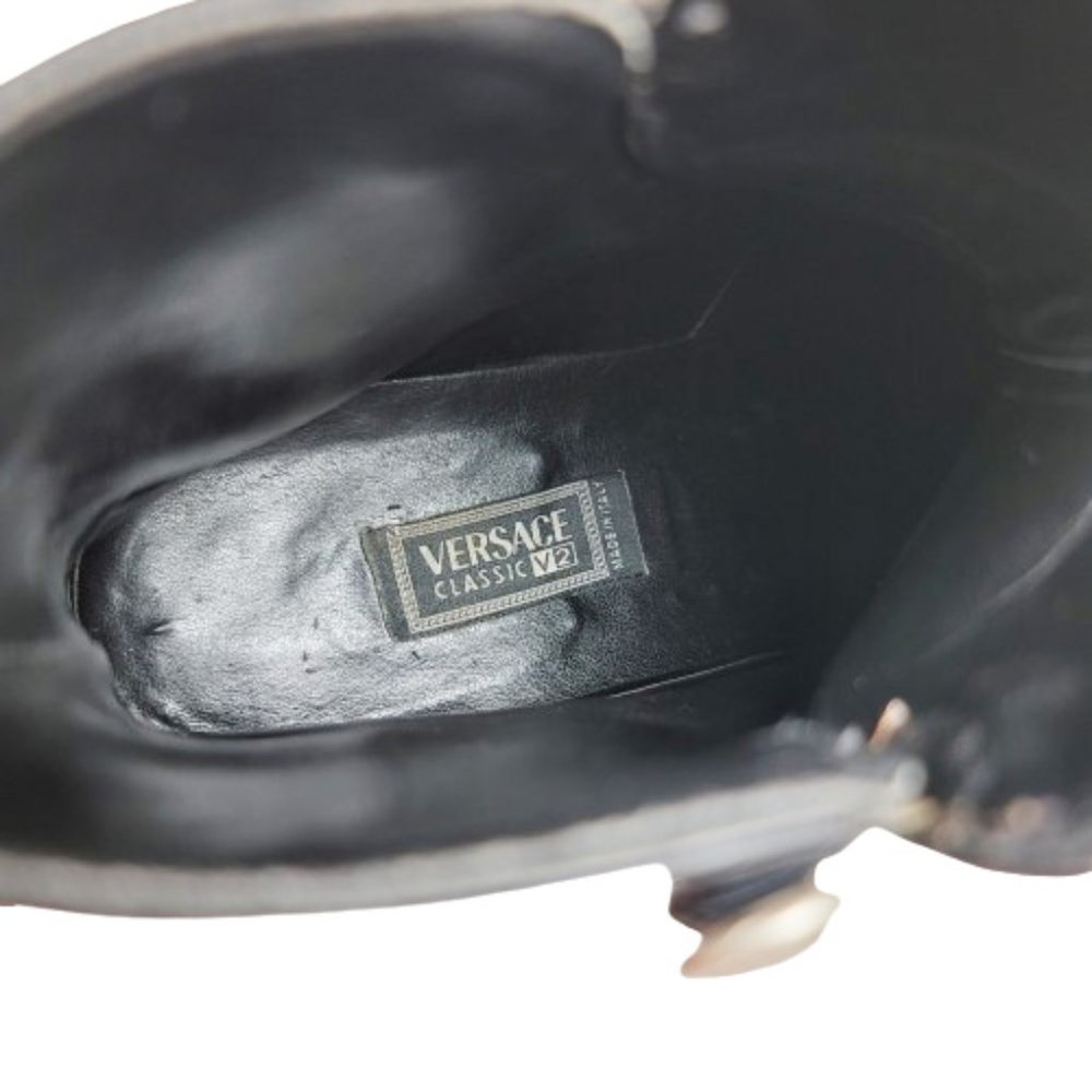 VERSACE CLASSIC V2 MEN'S LEATHER ANKLE BOOTS - Picture 13 of 13